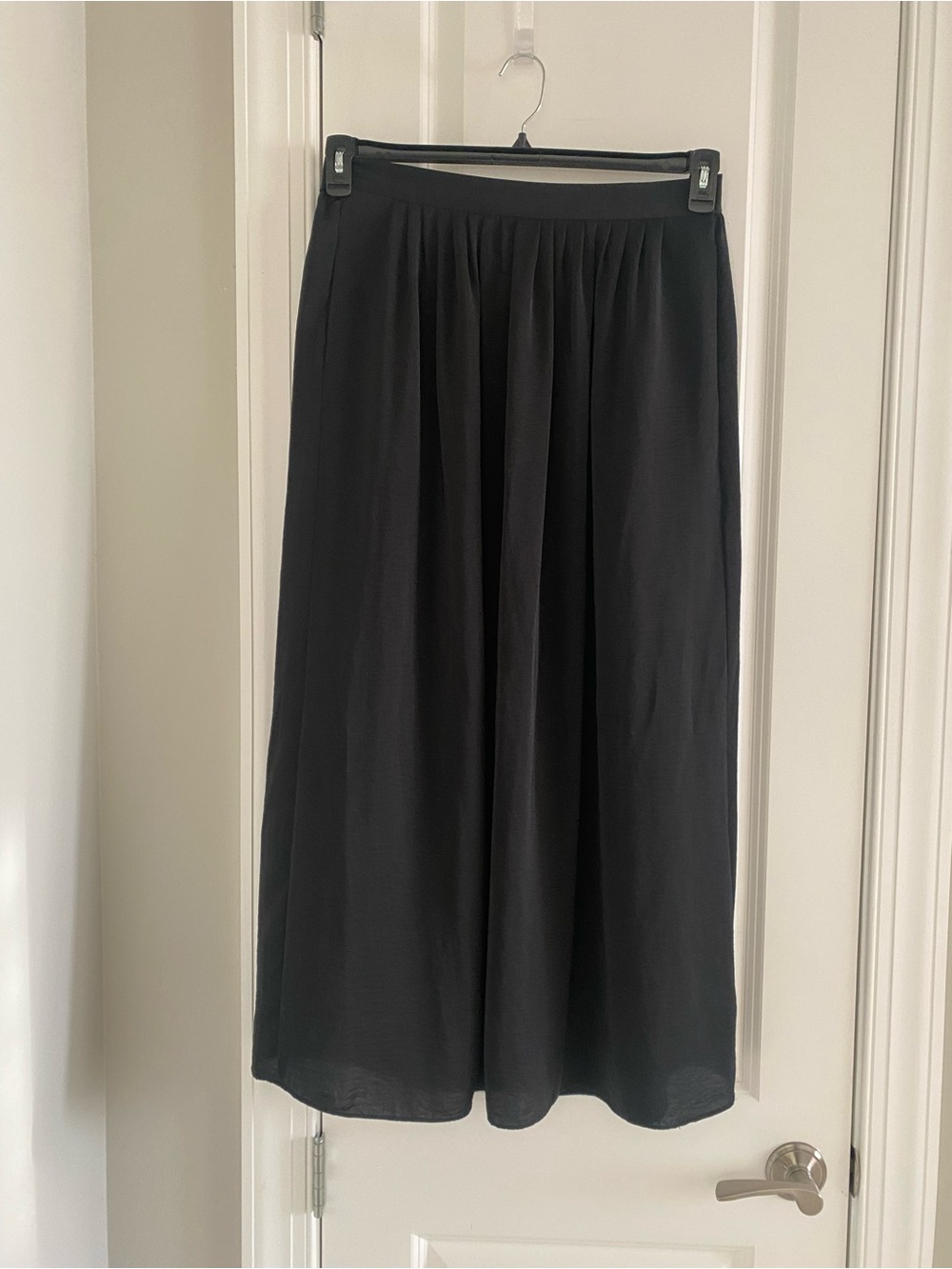 Laundry By Shelli Segal Maxi Black Skirt Pockets Elastic Waist Back SZ S Run Big